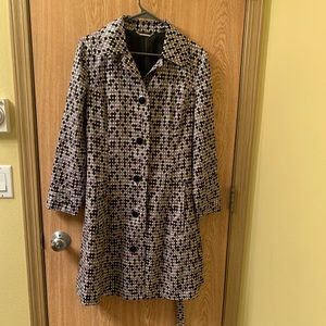 Women’s Lightweight Coat